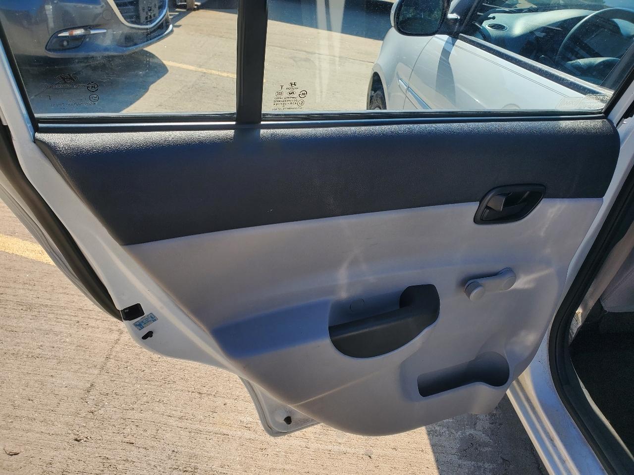 Hyundai Accent GLS 4-Door 2011