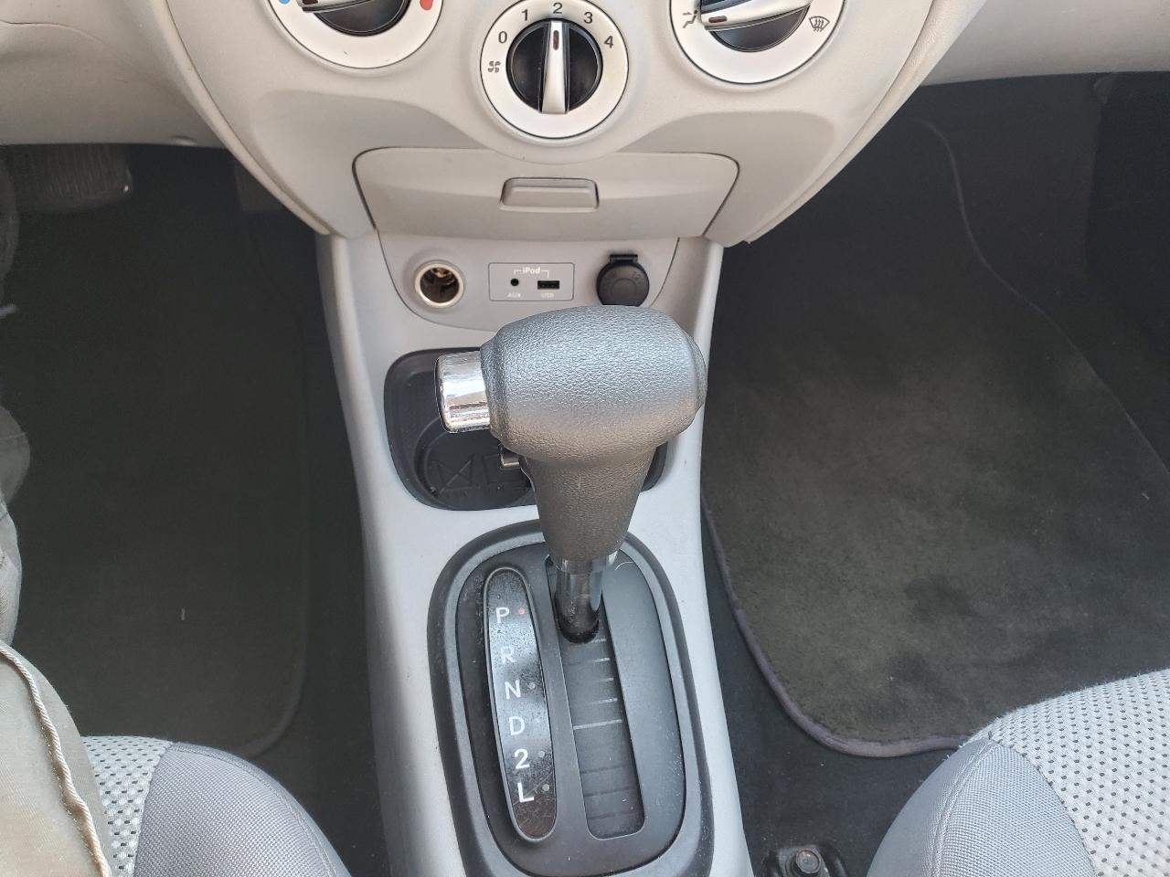 Hyundai Accent GLS 4-Door 2011