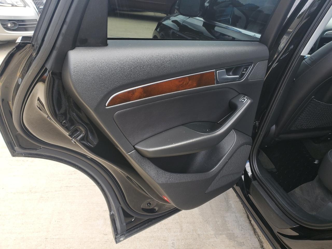Audi Q5 2.0T Premium quattro 2015