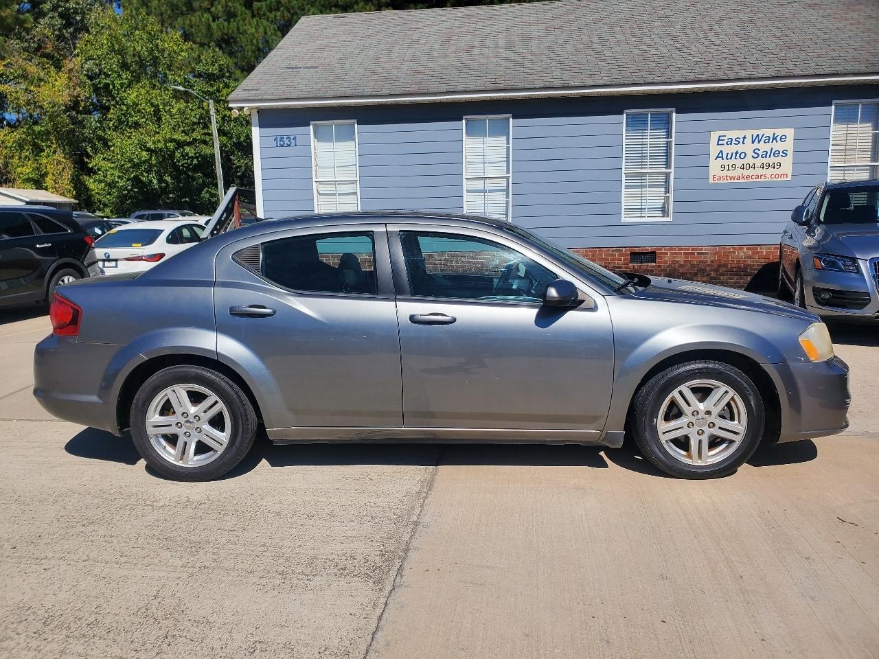 Dodge Avenger SXT 2012