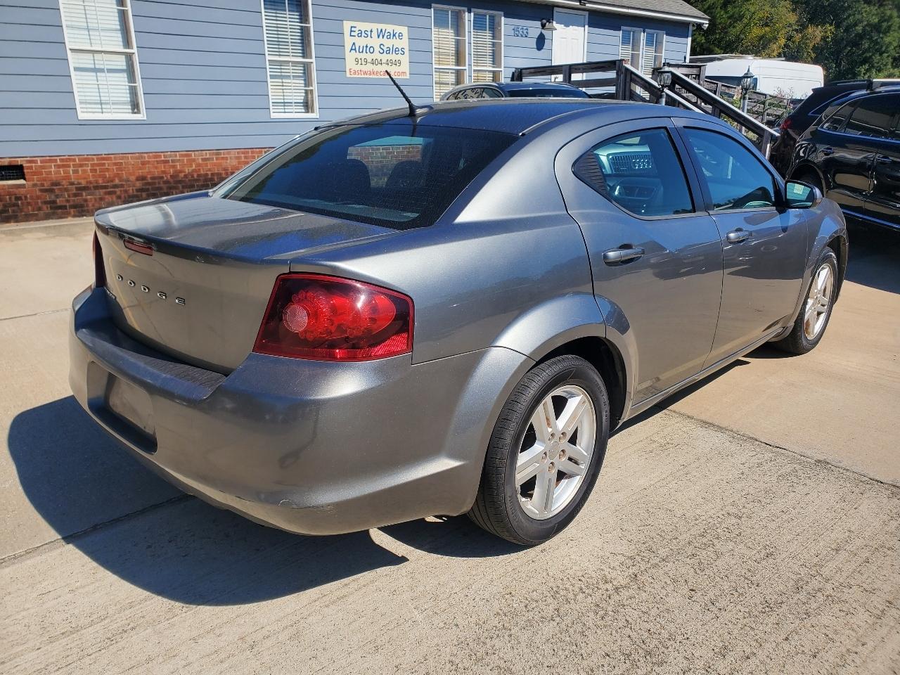 Dodge Avenger SXT 2012