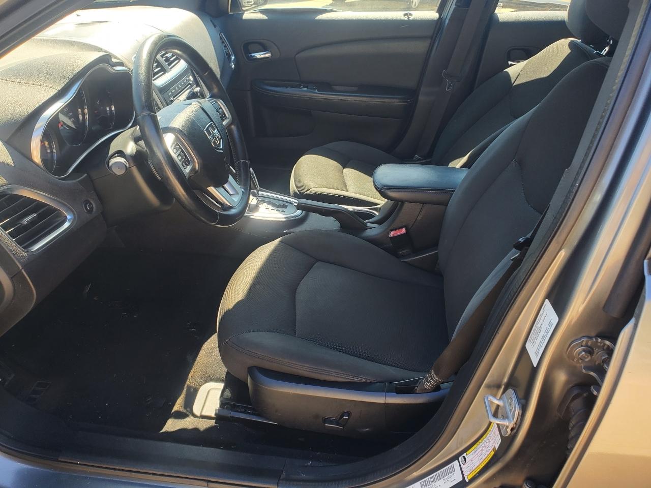 Dodge Avenger SXT 2012