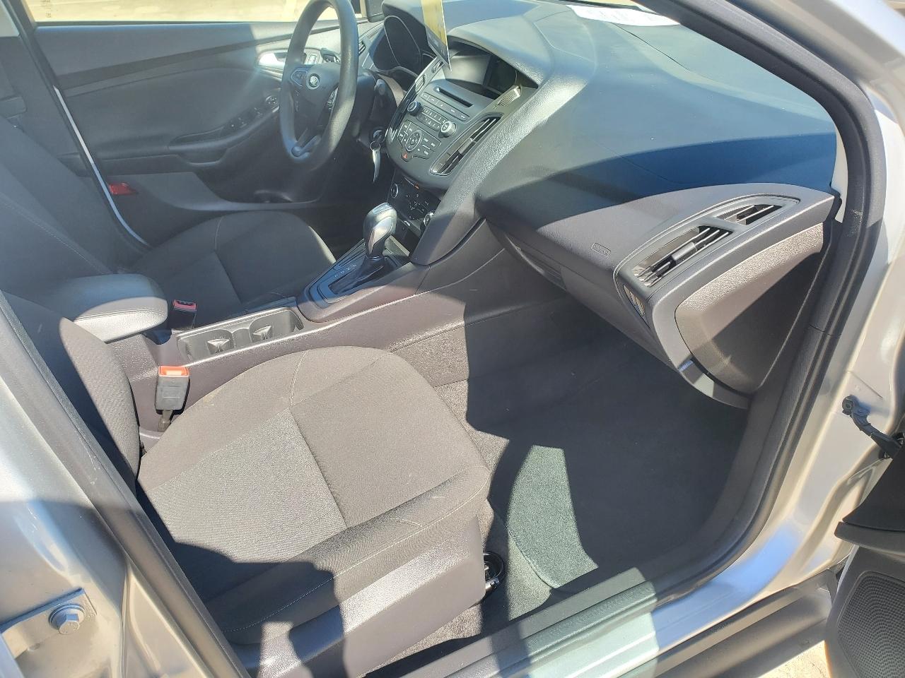 Ford Focus SE Sedan 2015