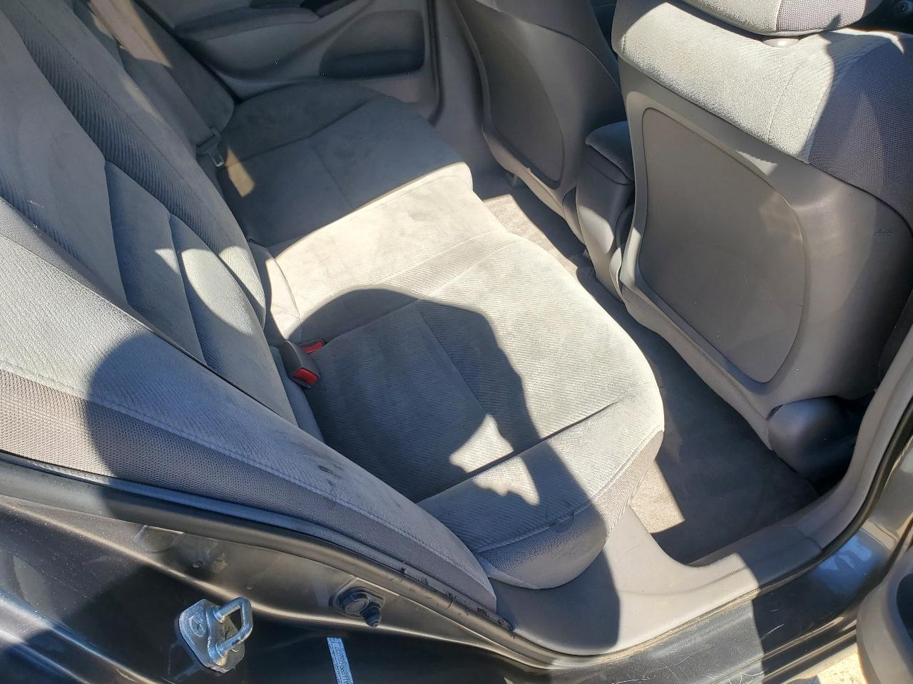 Honda Civic LX Sedan 5-Speed AT 2009