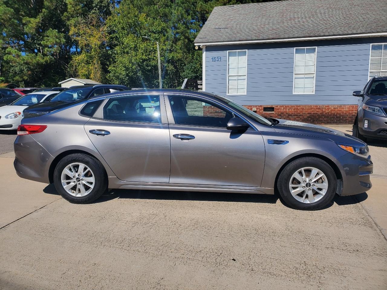 Kia Optima LX 2016