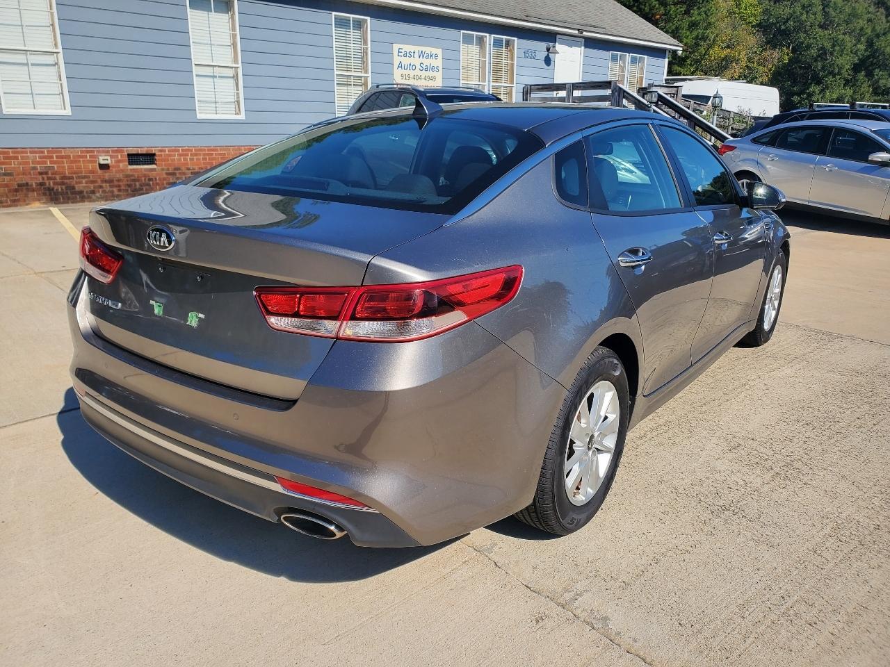 Kia Optima LX 2016