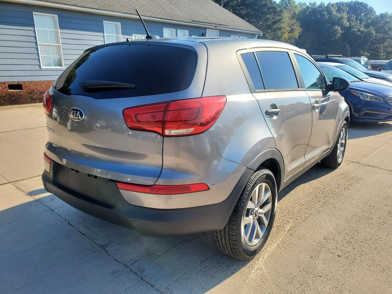Kia Sportage LX FWD 2016