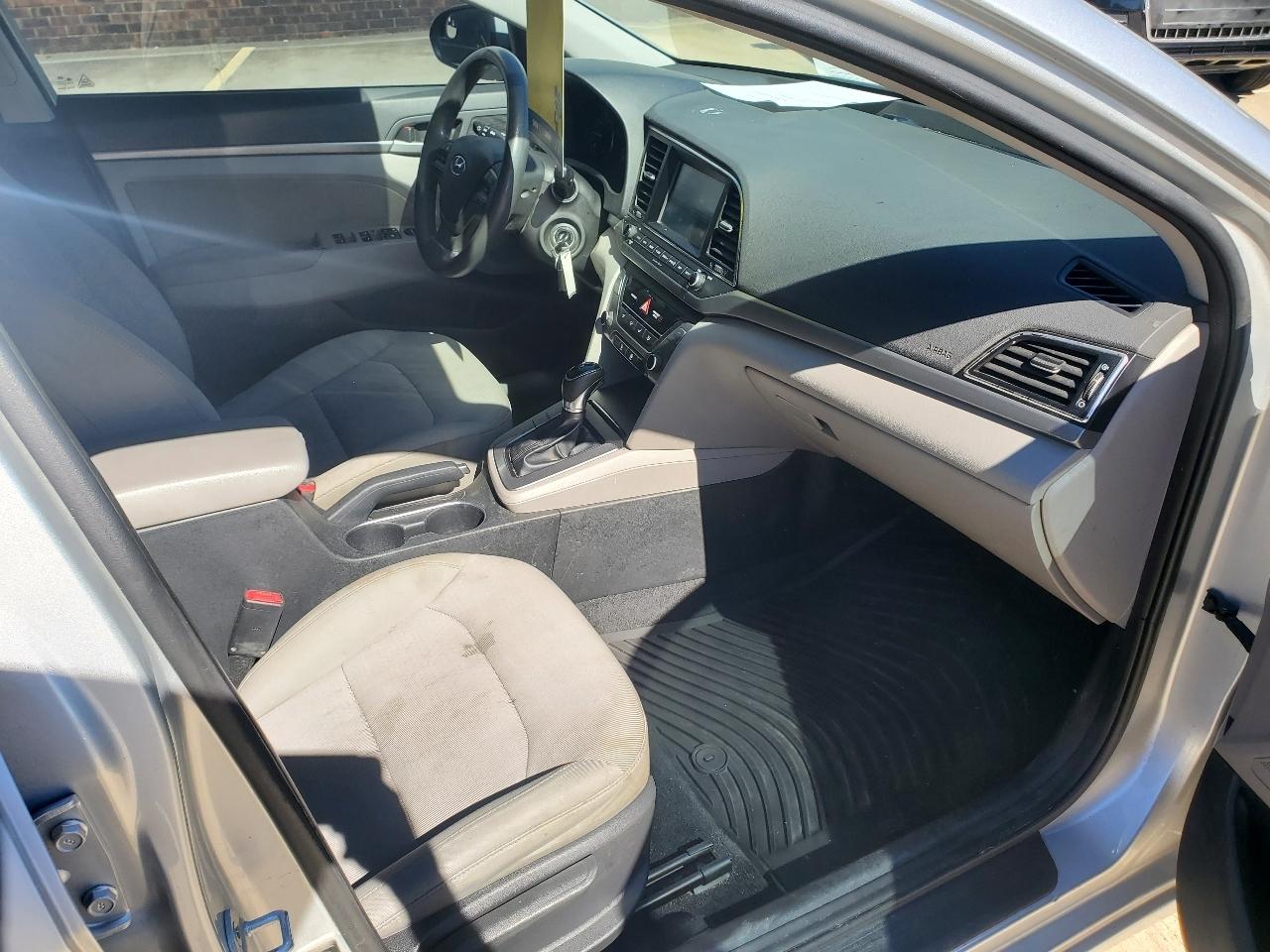 Hyundai Elantra SE Sedan 2017