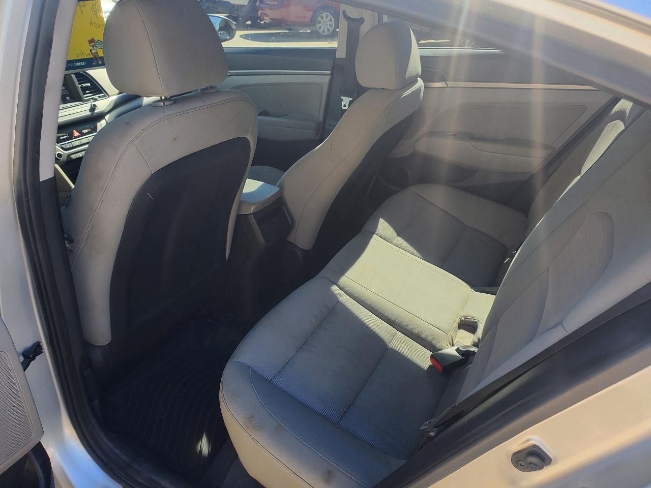 Hyundai Elantra SE Sedan 2017