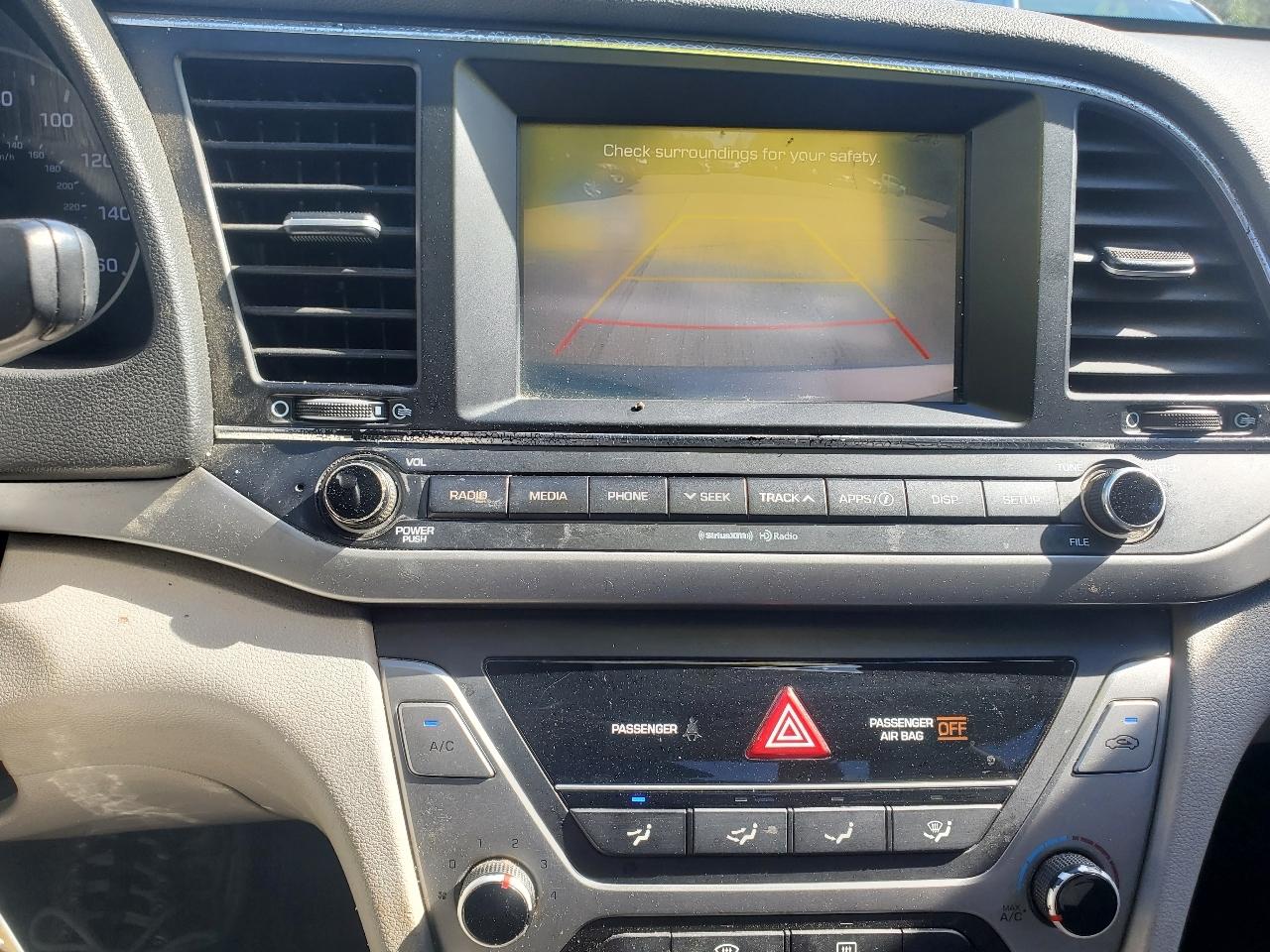 Hyundai Elantra SE Sedan 2017