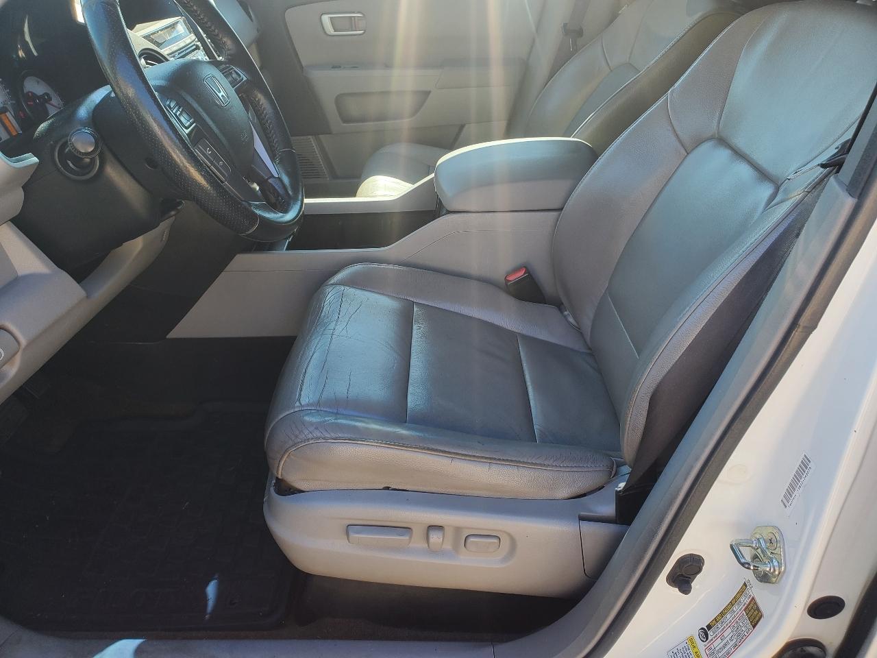 Honda Pilot EX-L 2WD 5-Spd AT 2013