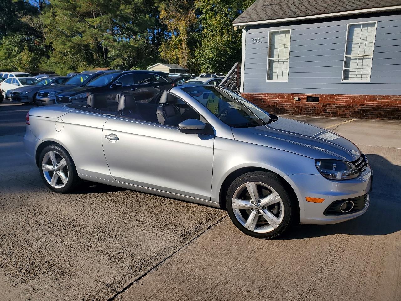 Volkswagen Eos Lux 2012