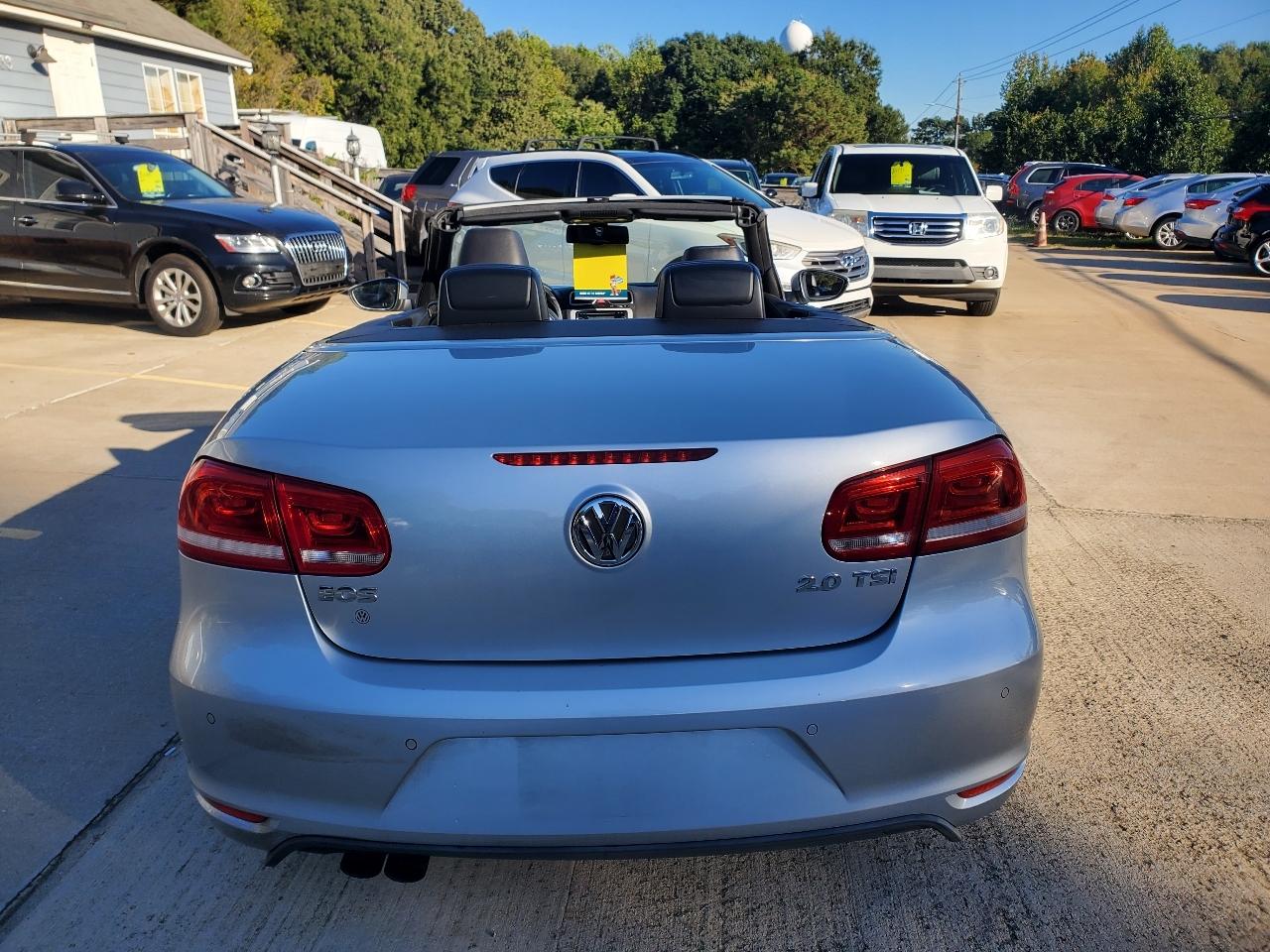 Volkswagen Eos Lux 2012