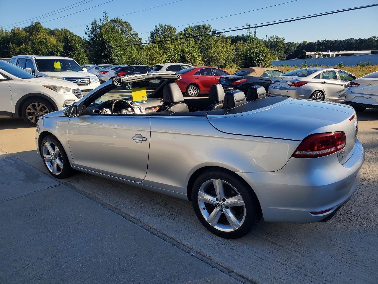 Volkswagen Eos Lux 2012