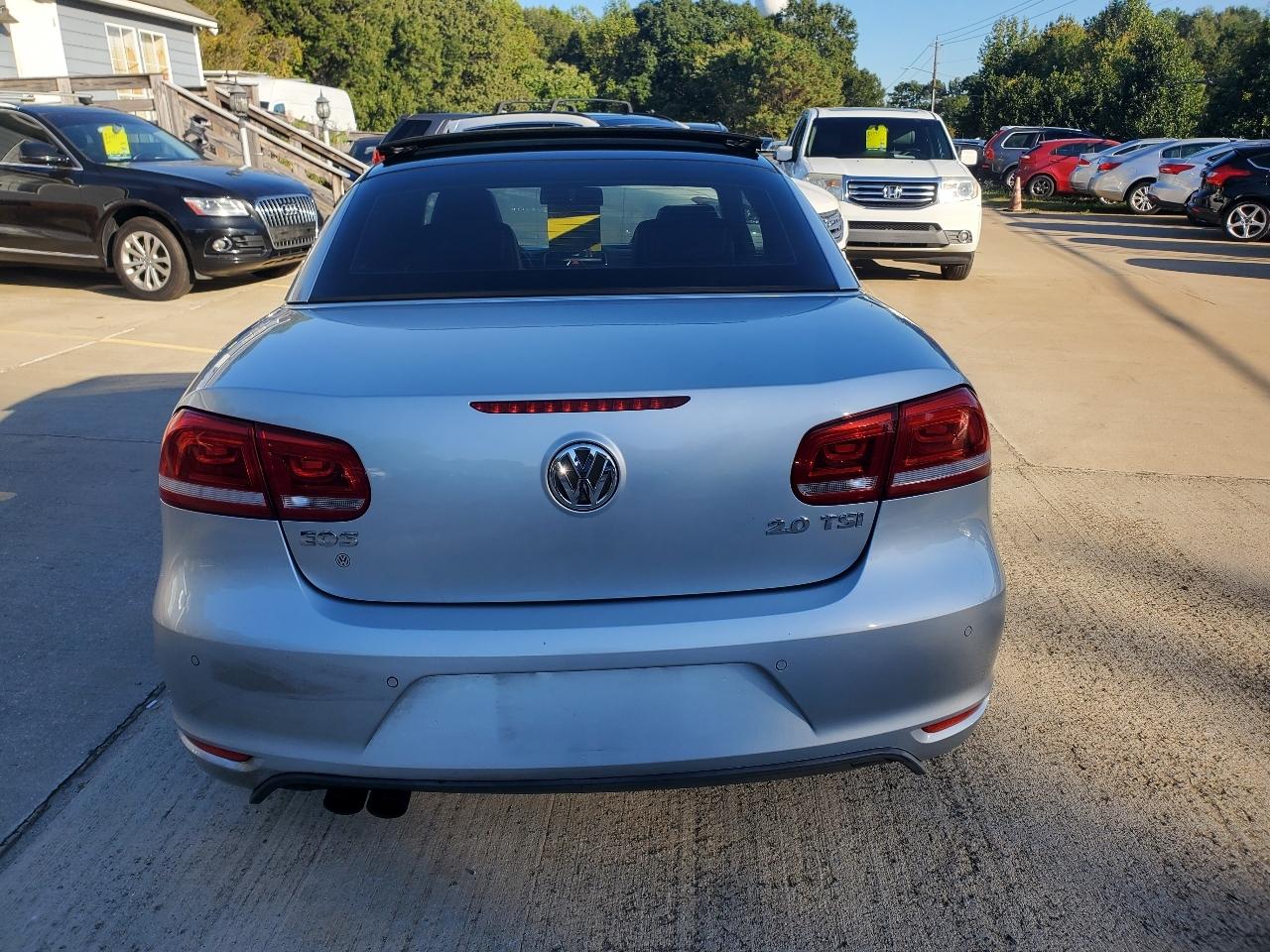 Volkswagen Eos Lux 2012