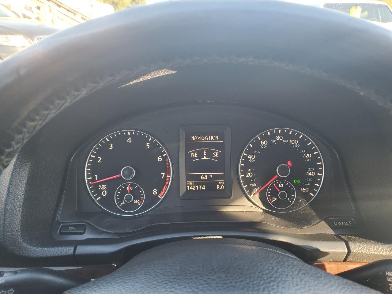 Volkswagen Eos Lux 2012