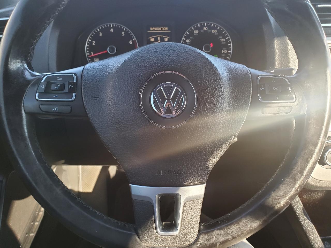 Volkswagen Eos Lux 2012
