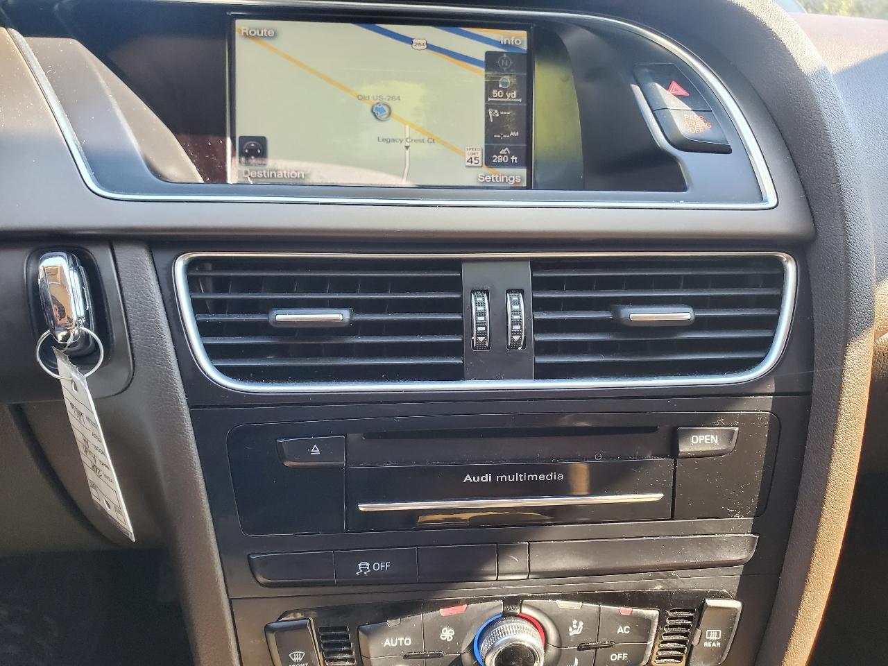 Audi A4 2.0T Sedan quattro Tiptronic 2014