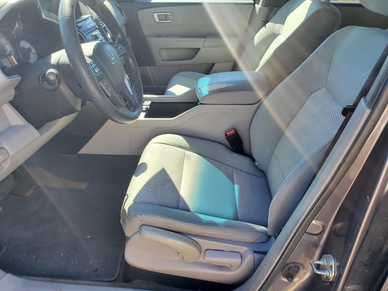 Honda Pilot LX 4WD 5-Spd AT 2014