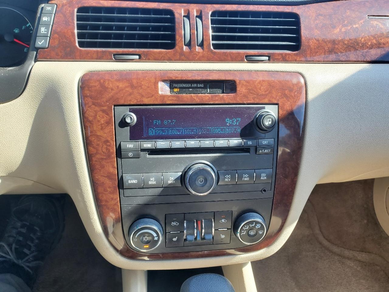 Chevrolet Impala LT 2011