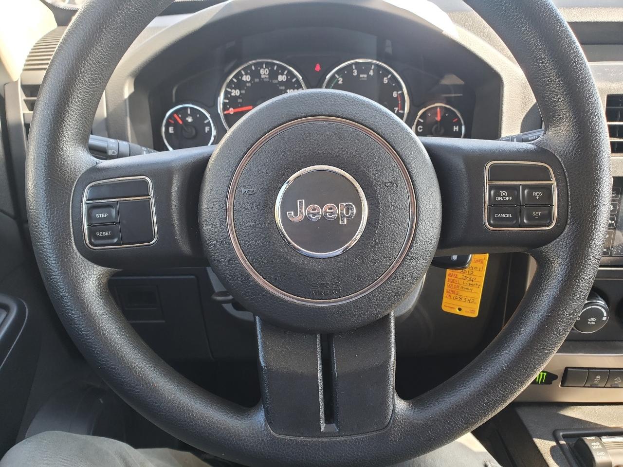 Jeep Liberty Sport 4WD 2012