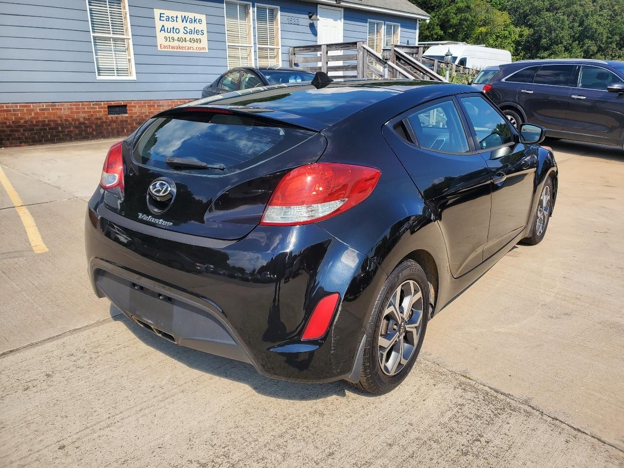 Hyundai Veloster 3dr Cpe Auto w/Tech 2015