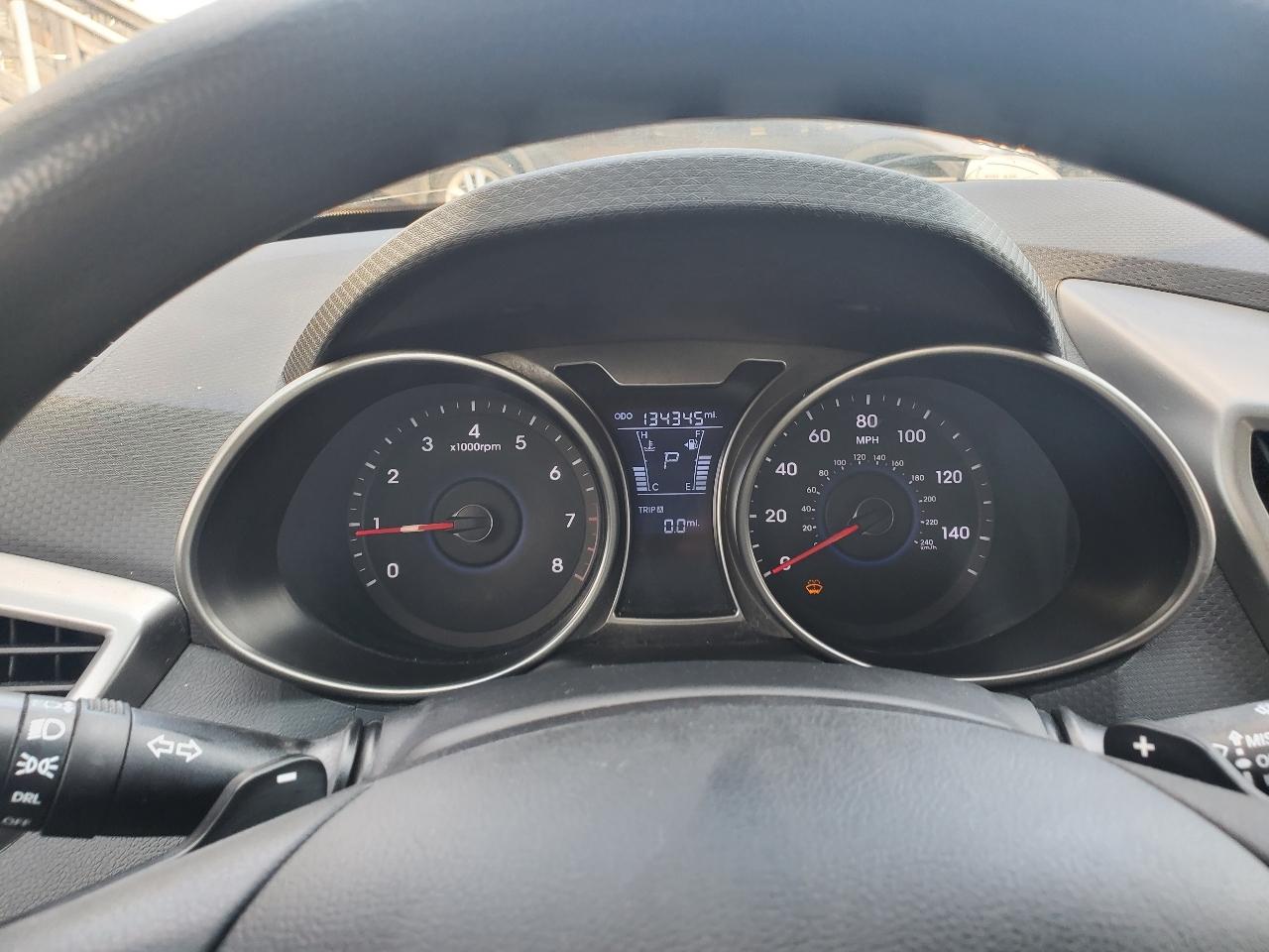 Hyundai Veloster 3dr Cpe Auto w/Tech 2015