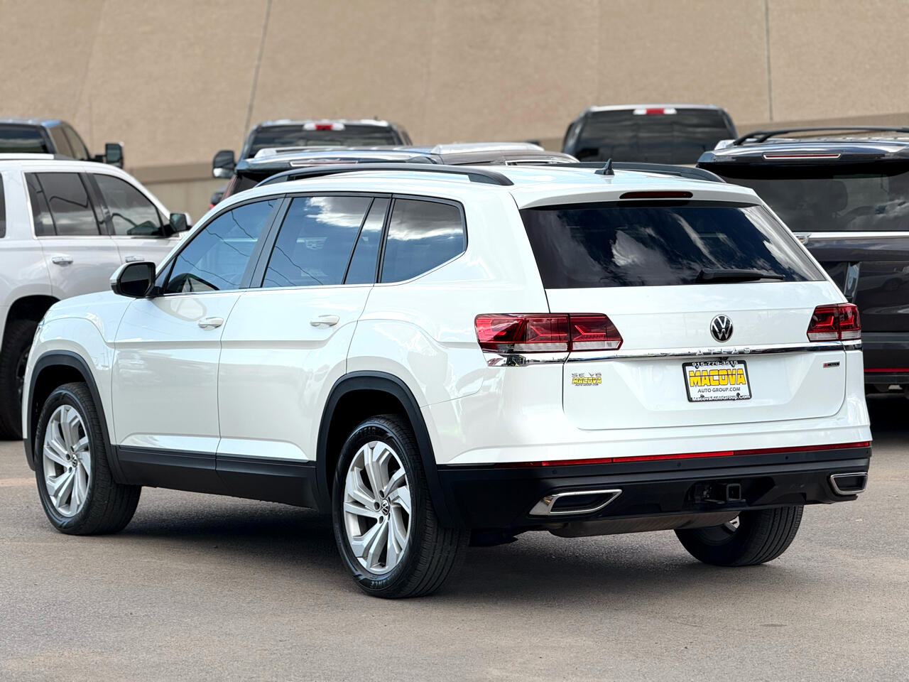 Volkswagen Atlas 3.6L V6 SE w/Technology 4MOTION 2022 Volkswagen Atlas 3.6L V6 SE w/Technology 4MOTION 2022