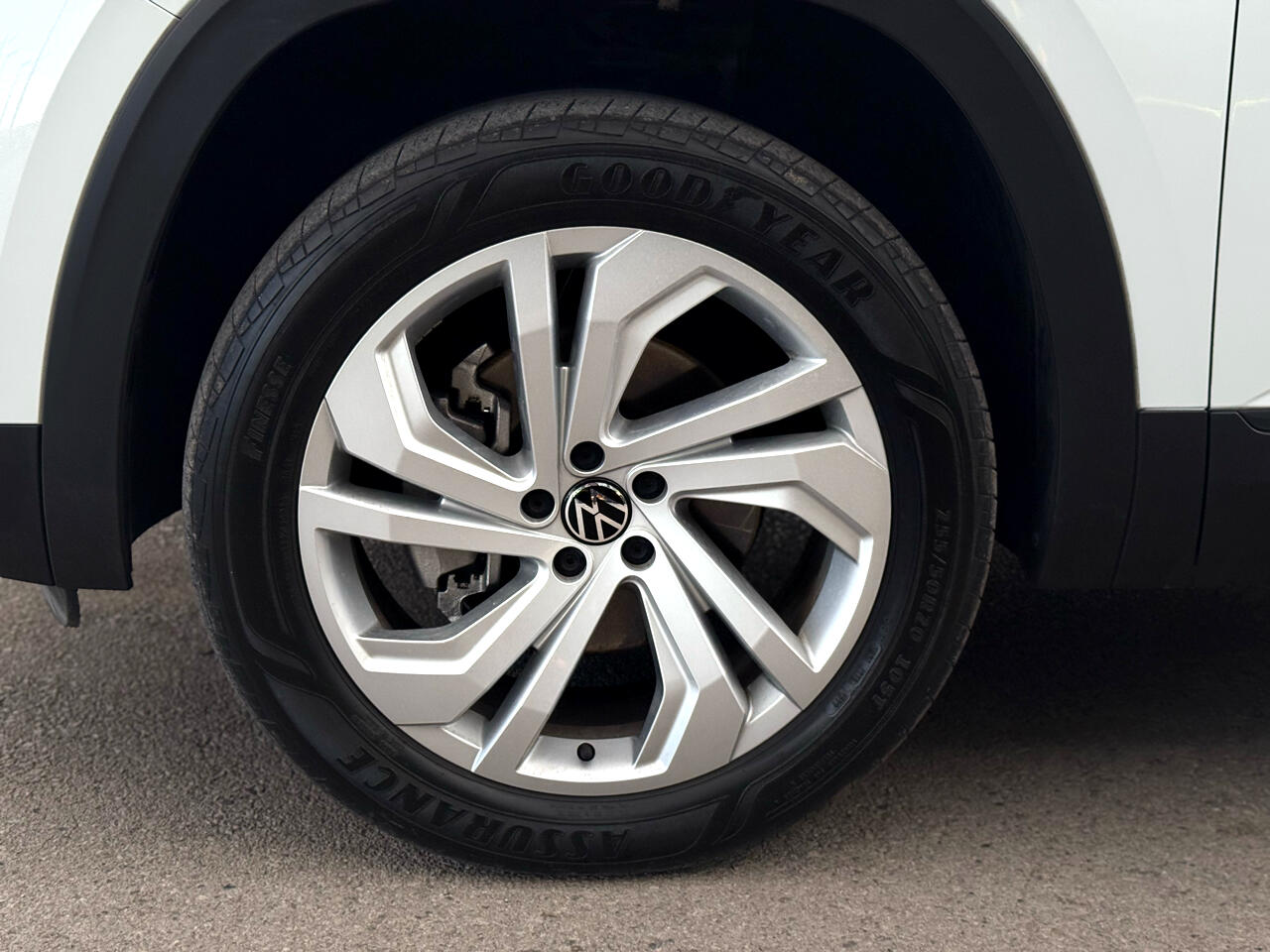 Volkswagen Atlas 3.6L V6 SE w/Technology 4MOTION 2022 Volkswagen Atlas 3.6L V6 SE w/Technology 4MOTION 2022