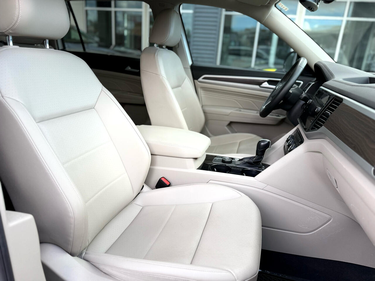 Volkswagen Atlas 3.6L V6 SE w/Technology 4MOTION 2022 Volkswagen Atlas 3.6L V6 SE w/Technology 4MOTION 2022