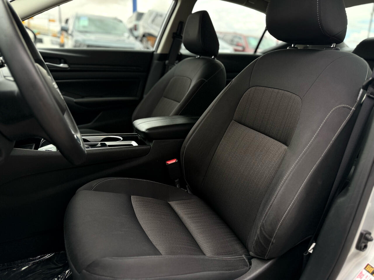 2024 Nissan Altima 2.5 SV photo 10