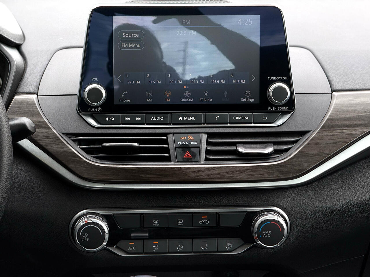 2024 Nissan Altima 2.5 SV photo 16