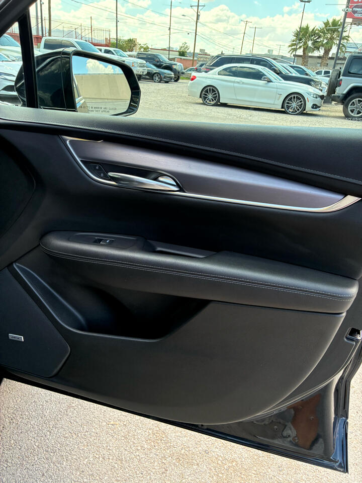2021 Cadillac XT5 Luxury photo 17