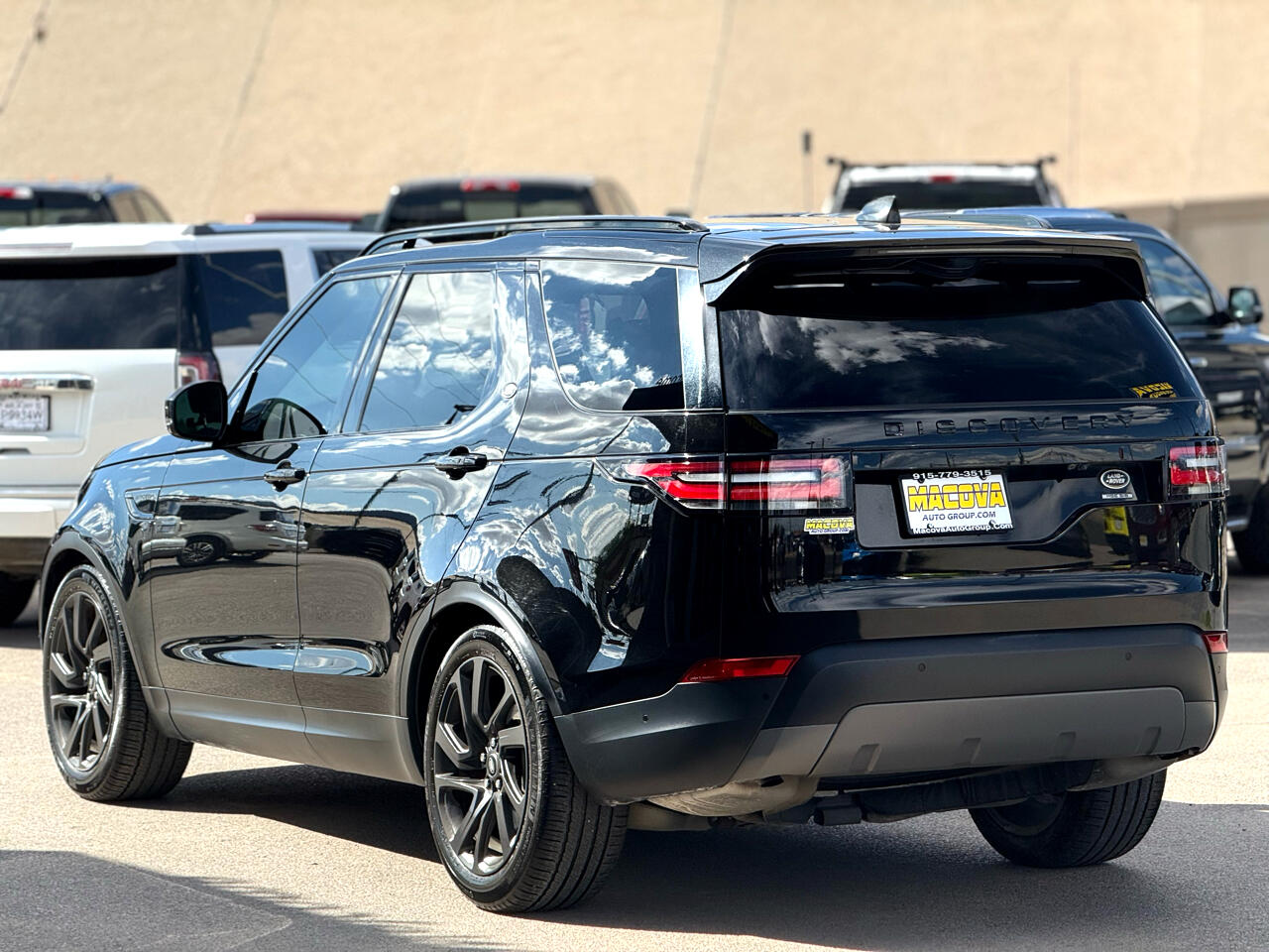 2020 Land Rover Discovery HSE photo 5