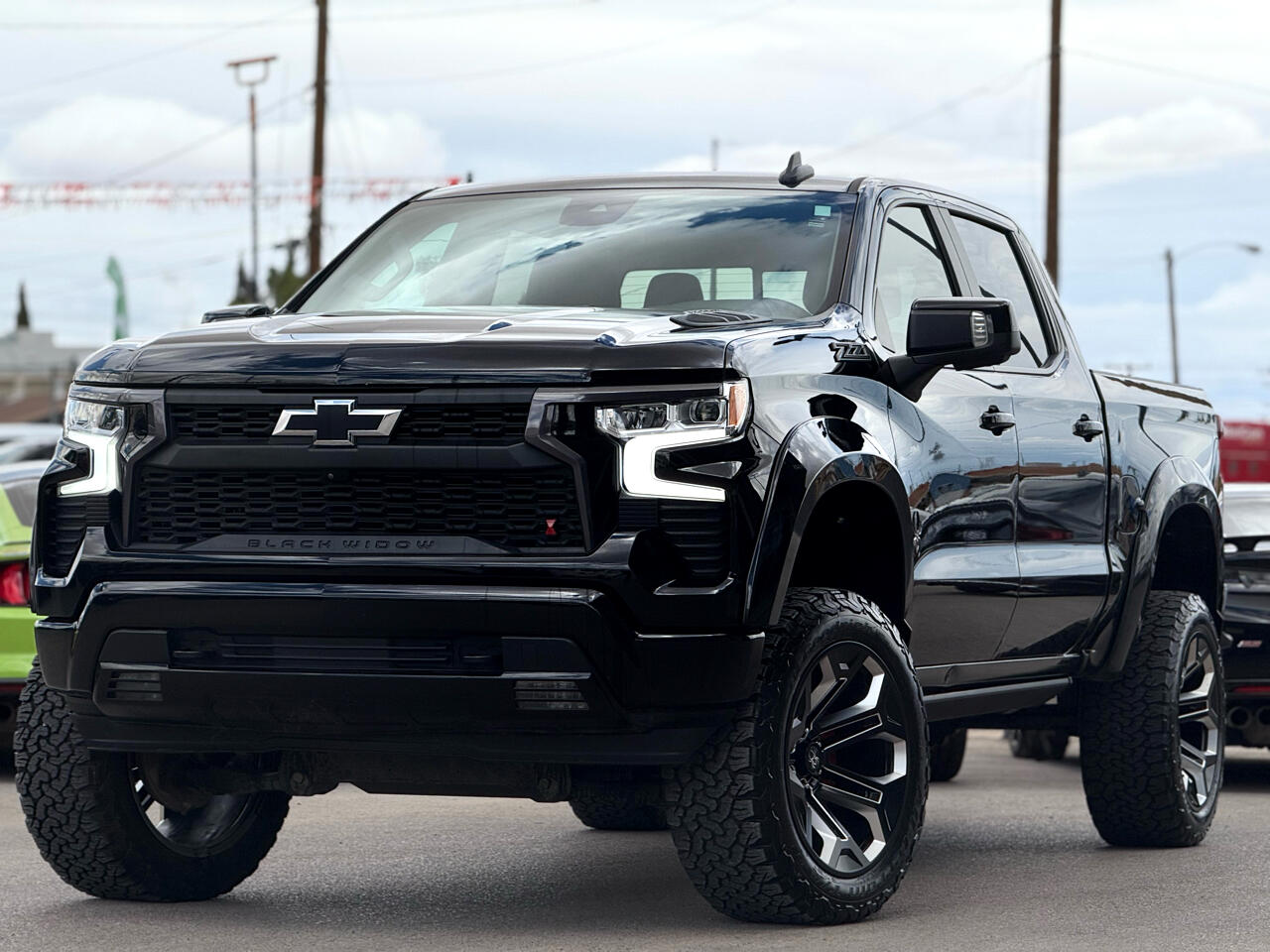 2023 Chevrolet Silverado 1500 RST photo 3