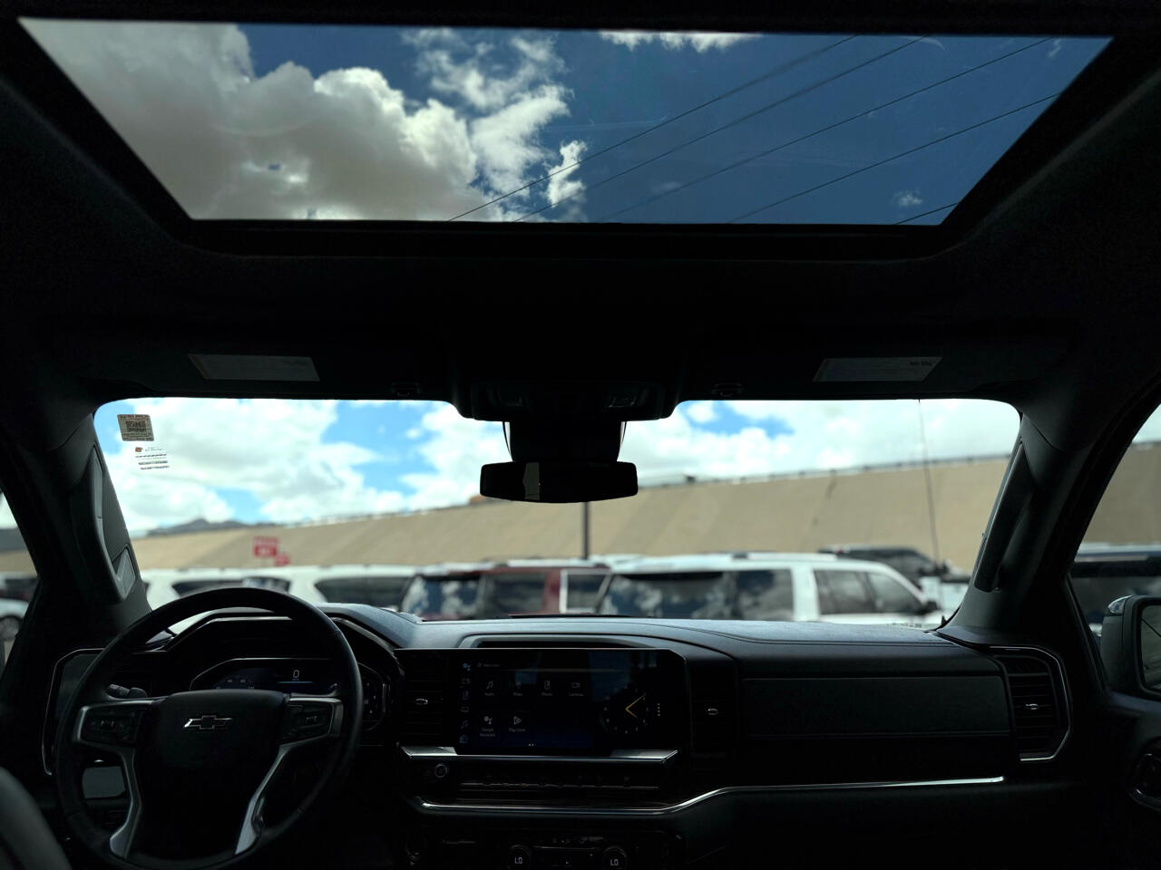 2023 Chevrolet Silverado 1500 RST photo 18