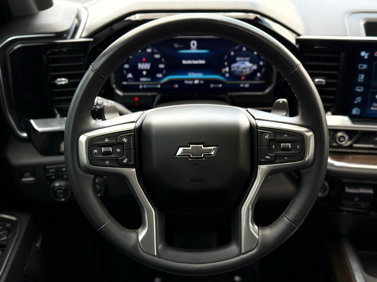 2023 Chevrolet Silverado 1500 RST photo 19