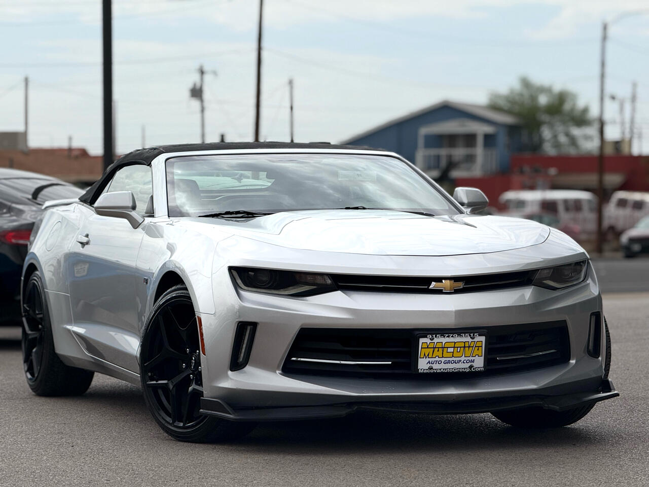 2017 Chevrolet Camaro 1LT photo 2