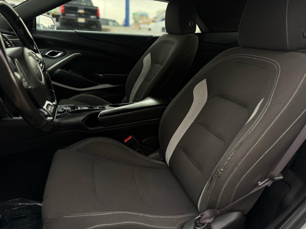 Chevrolet Camaro 2dr Conv 1LT 2017