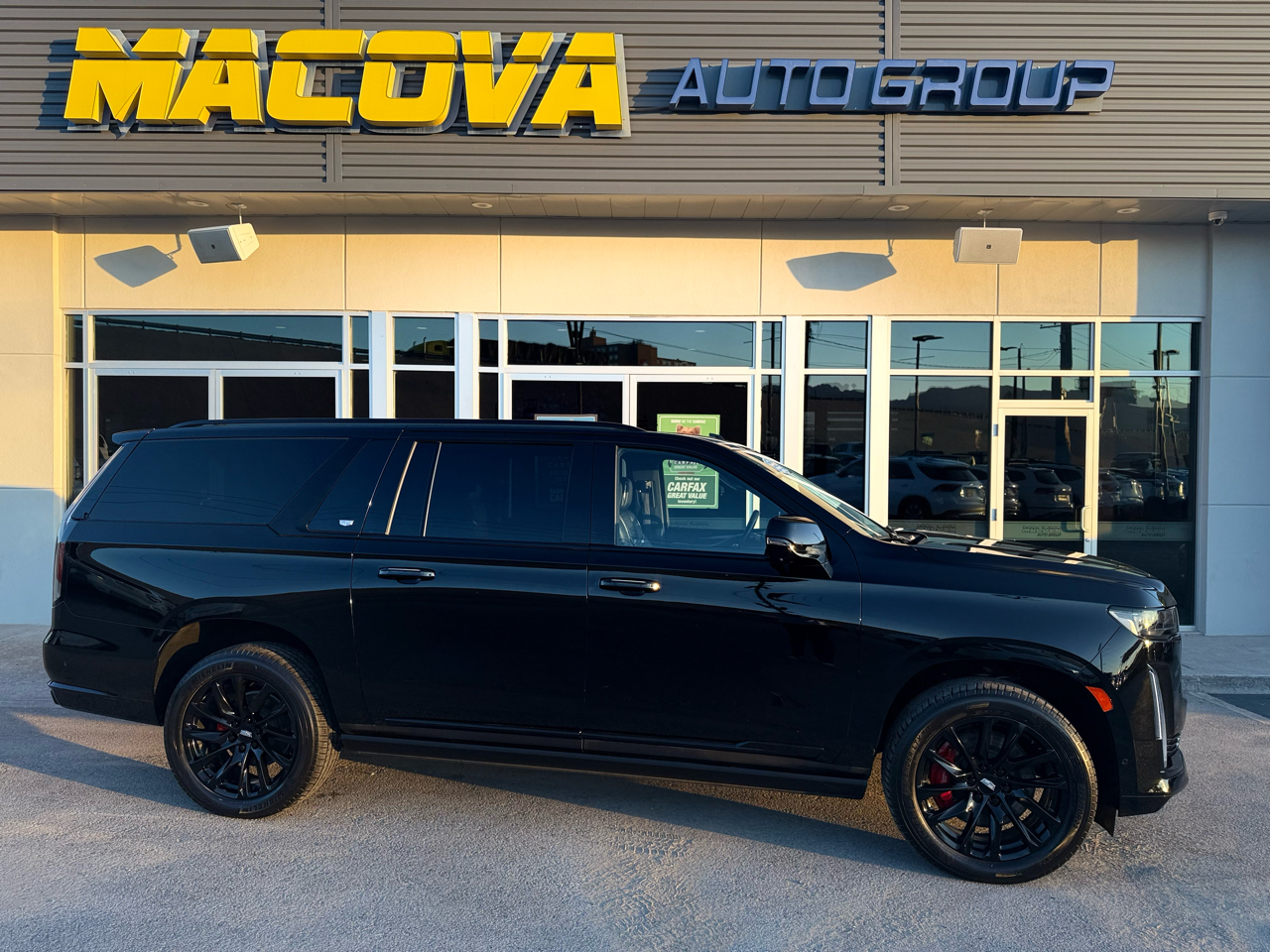 2022 Cadillac Escalade ESV 4WD 4dr Sport Platinum