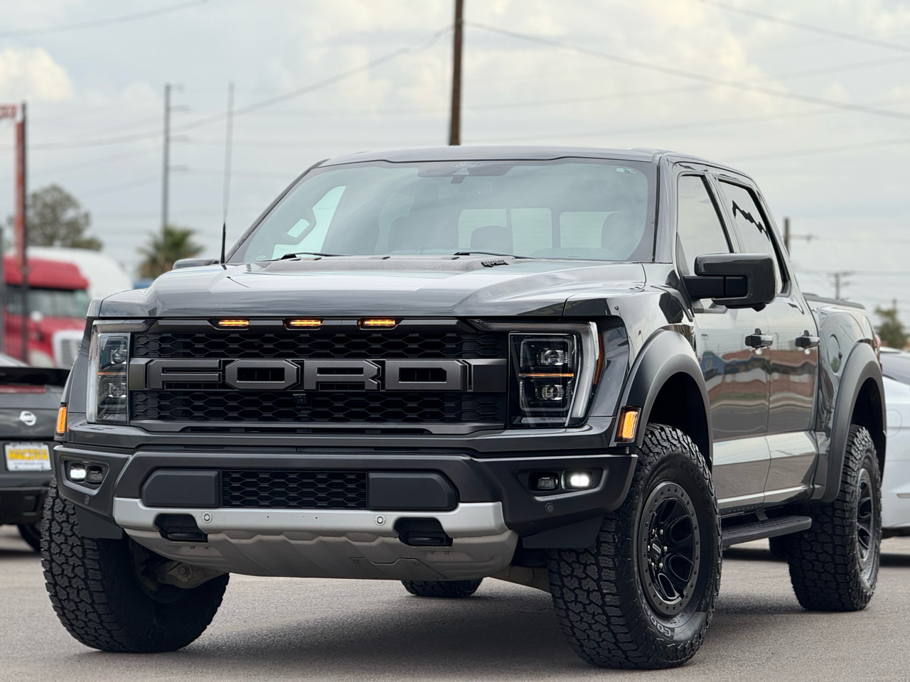 Ford F-150 Raptor 4WD SuperCrew 5.5' Box 2021 Ford F-150 Raptor 4WD SuperCrew 5.5' Box 2021