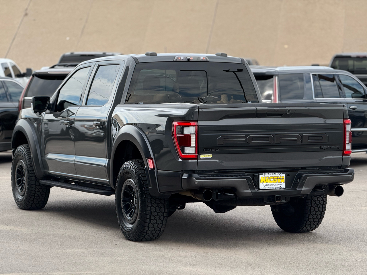 Ford F-150 Raptor 4WD SuperCrew 5.5' Box 2021 Ford F-150 Raptor 4WD SuperCrew 5.5' Box 2021