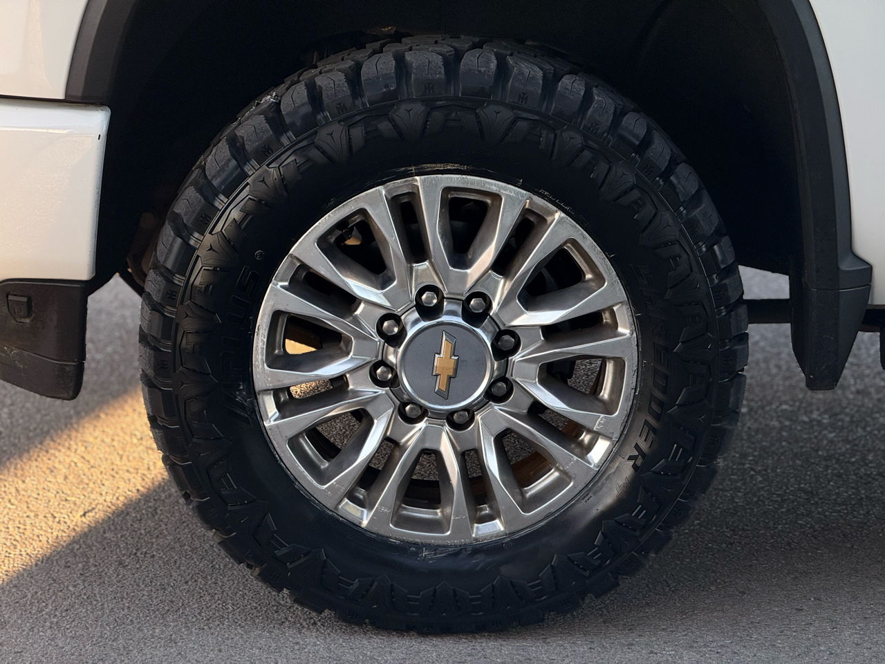 Chevrolet Silverado 2500HD 4WD Crew Cab 159" High Country 2022 Chevrolet Silverado 2500HD 4WD Crew Cab 159" High Country 2022