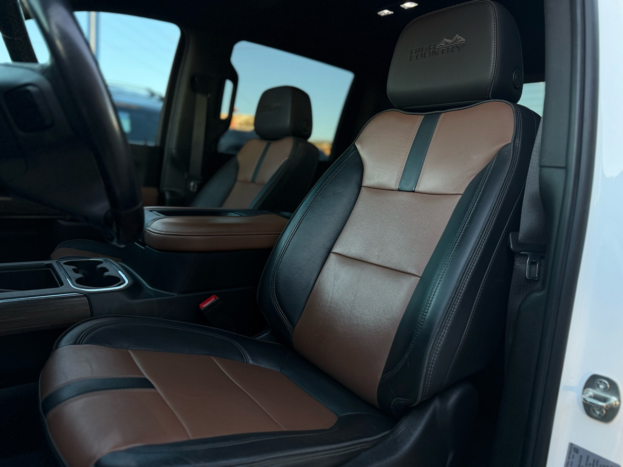 Chevrolet Silverado 2500HD 4WD Crew Cab 159" High Country 2022 Chevrolet Silverado 2500HD 4WD Crew Cab 159" High Country 2022