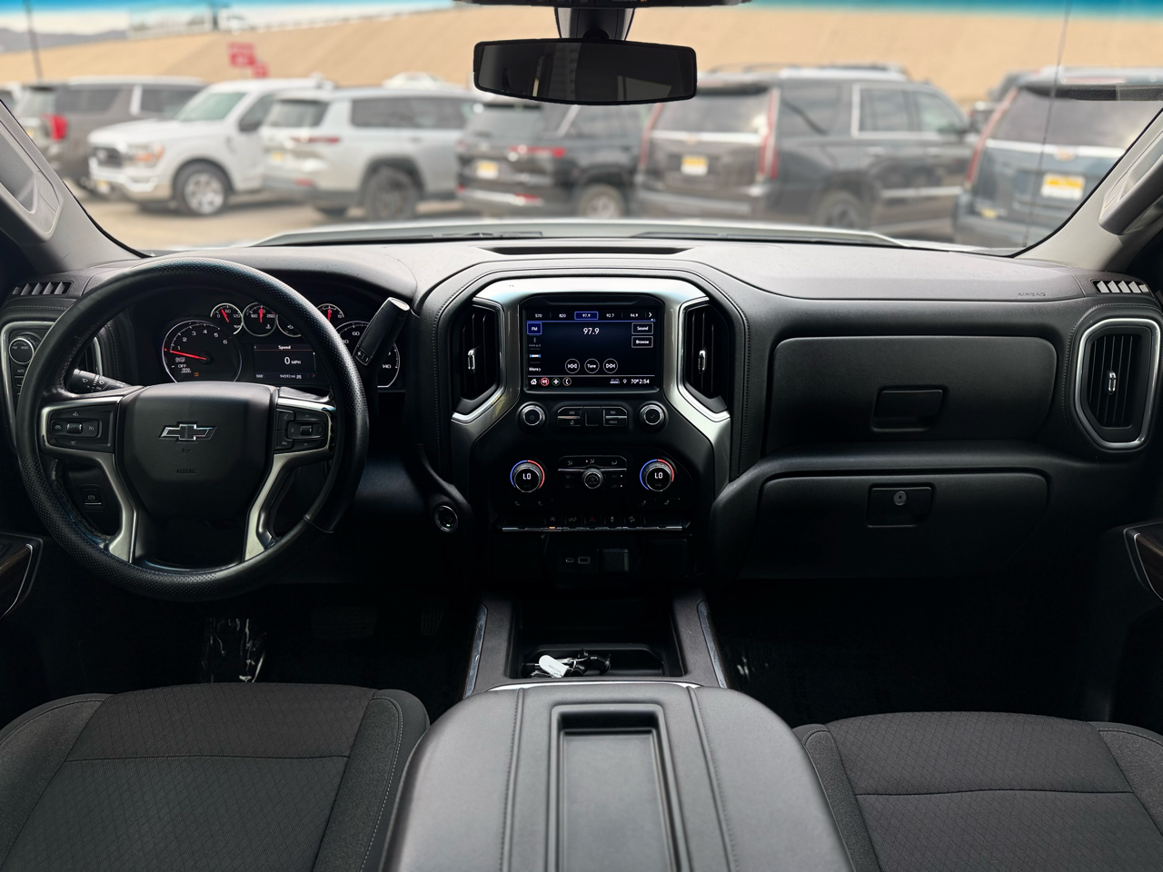 Chevrolet Silverado 1500 LTD 4WD Crew Cab 147" RST 2022 Chevrolet Silverado 1500 LTD 4WD Crew Cab 147" RST 2022