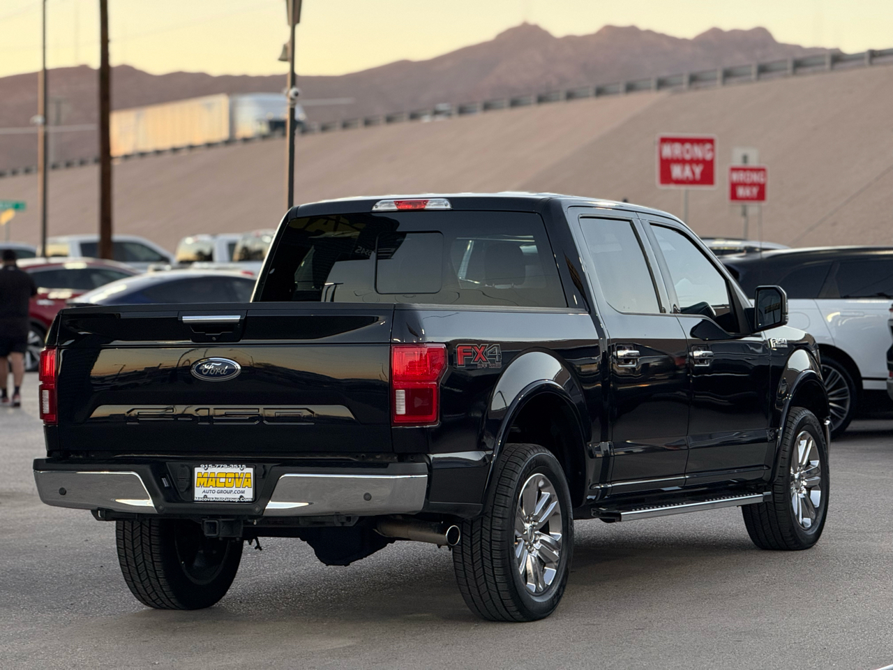 Ford F-150 Lariat 4WD SuperCrew 5.5' Box 2019 Ford F-150 Lariat 4WD SuperCrew 5.5' Box 2019