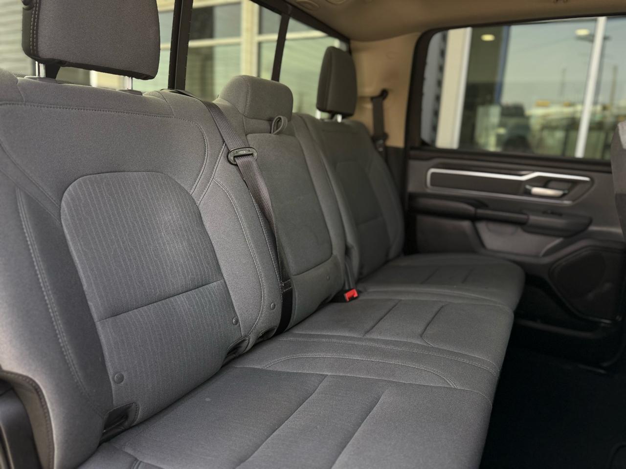 RAM 1500 Big Horn/Lone Star 4x4 Crew Cab 5'7" Box 2019