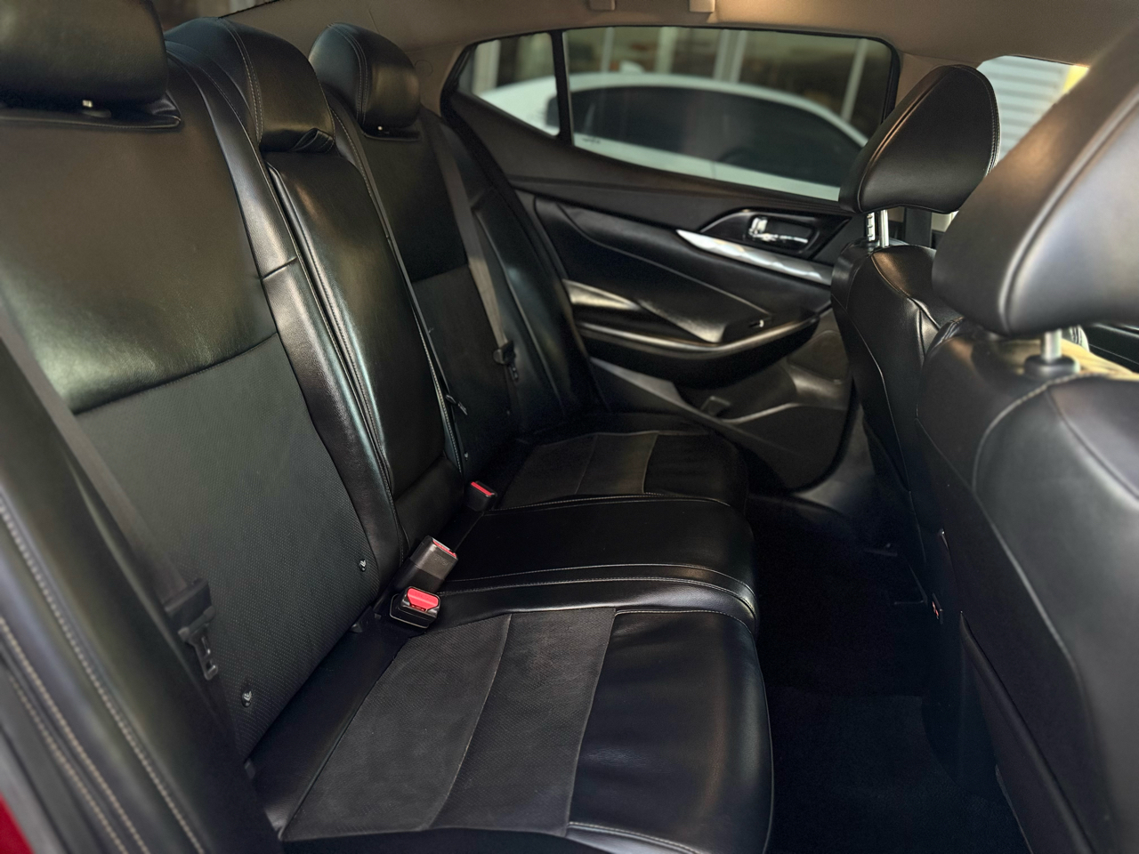 Nissan Maxima SV 3.5L 2020