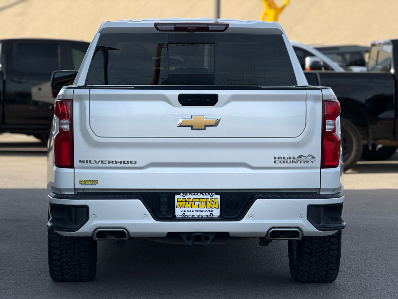 Chevrolet Silverado 1500 4WD Crew Cab 147" High Country 2022