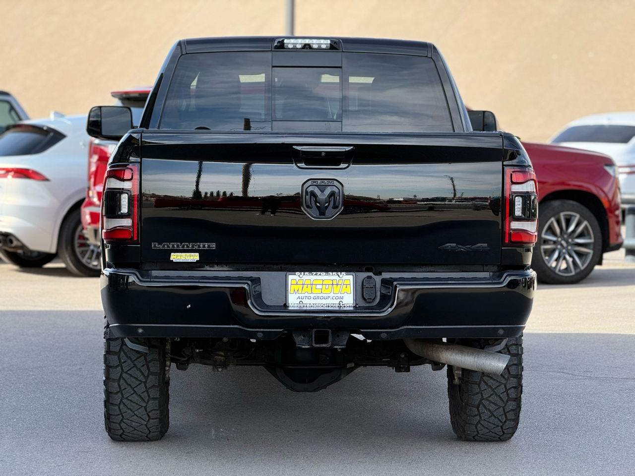 RAM 2500 Laramie 4x4 Mega Cab 6'4" Box 2020